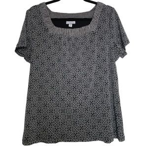 Croft & Barrow Black & White Printed Short Sleeved Lined Square Neck Top